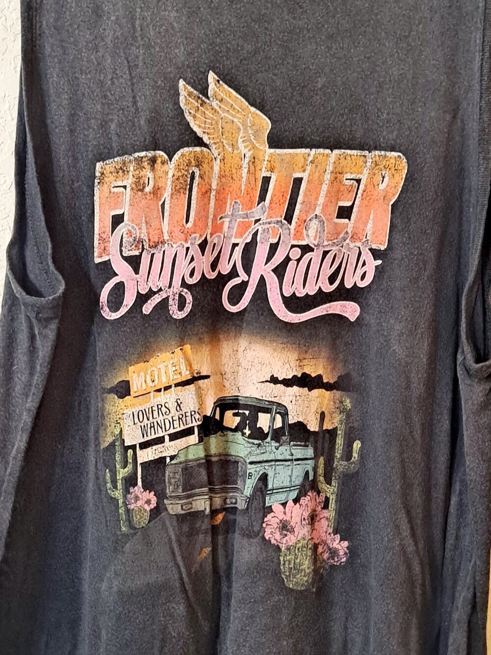 Spell~ Sunset Riders Tank - Picture 6 of 11